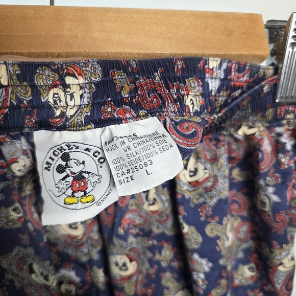 Vintage Mickey Mouse Disney 100 % Silky shorts / Pijama size M - Picture 5 of 7